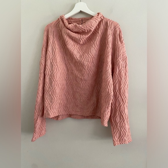 By Anthropologie Textured Funnel-Neck Top XL rose color new with tag - Picture 6 of 6